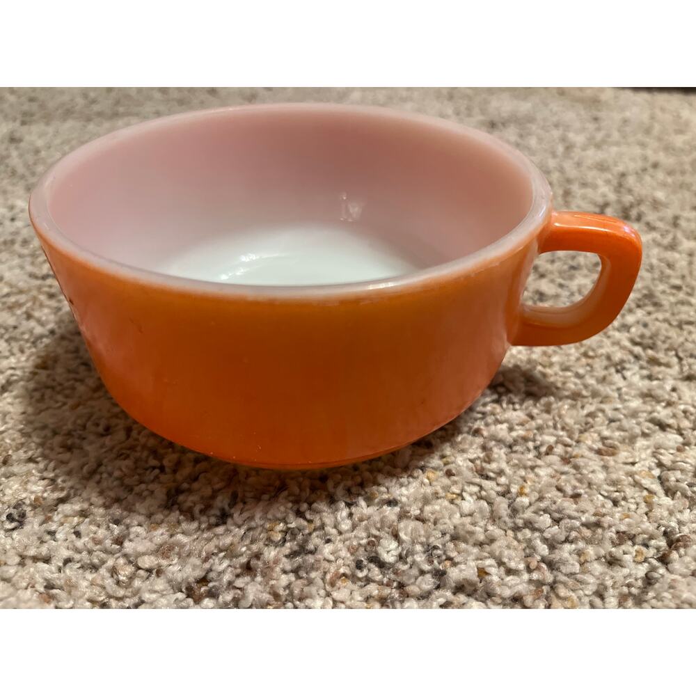 Anchor Hocking Stackable Soup Bowl Mug  Peach / Orange Milk Glass Vintage MCM - Picture 4 of 9